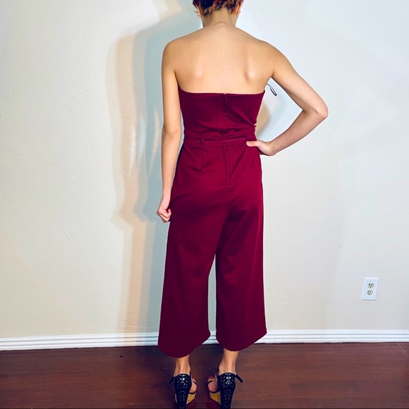 Have burgundy sweetheart neckline romper sz M - Picture 3 of 13